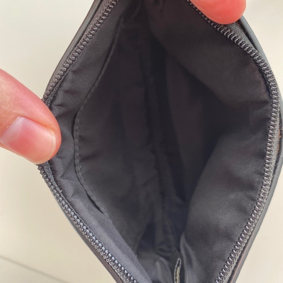 Coach wristlet - Picture 3 of 3